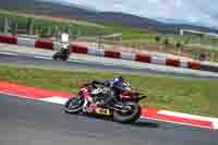 cadwell-no-limits-trackday;cadwell-park;cadwell-park-photographs;cadwell-trackday-photographs;enduro-digital-images;event-digital-images;eventdigitalimages;navarra;no-limits-trackdays;peter-wileman-photography;racing-digital-images;trackday-digital-images;trackday-photos